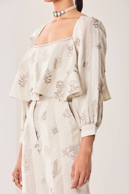Shop Sue Mue Beige Linen Embroidery Square Neck Floral Co-ordinate Set Shop_Sue Mue_Beige Linen Embroidery Square Neck Floral Co-ordinate Set