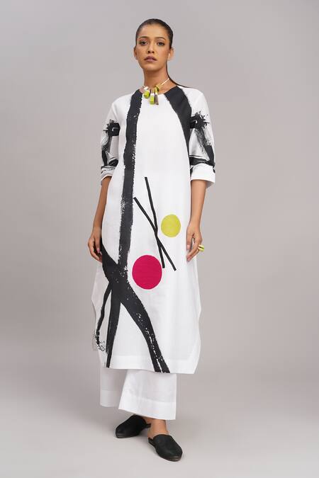 Shop Taika By Poonam Bhagat White Linen Embroidery Round Neck Printed Tunic And Pant Set Online at Aza Fashions Shop_Taika By Poonam Bhagat_White Linen Embroidery Round Neck Printed Tunic And Pant Set _Online_at_Aza_Fashions