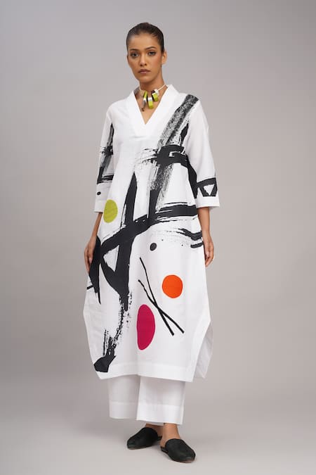 Shop Taika By Poonam Bhagat White Linen Embroidery V-neck Printed Tunic And Pant Set Shop_Taika By Poonam Bhagat_White Linen Embroidery V-neck Printed Tunic And Pant Set