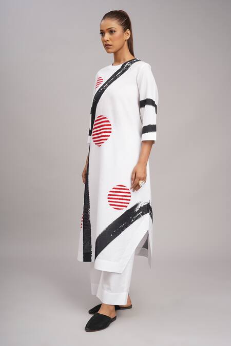 Buy Taika By Poonam Bhagat White Linen Embroidery Round Neck Printed Tunic And Pant Set Online at Aza Fashions Buy_Taika By Poonam Bhagat_White Linen Embroidery Round Neck Printed Tunic And Pant Set _Online_at_Aza_Fashions