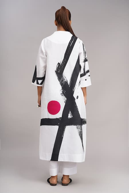 Shop Taika By Poonam Bhagat White Linen Round Neck Printed Embroidered Tunic And Pant Set at Aza Fashions Shop_Taika By Poonam Bhagat_White Linen Round Neck Printed Embroidered Tunic And Pant Set _at_Aza_Fashions