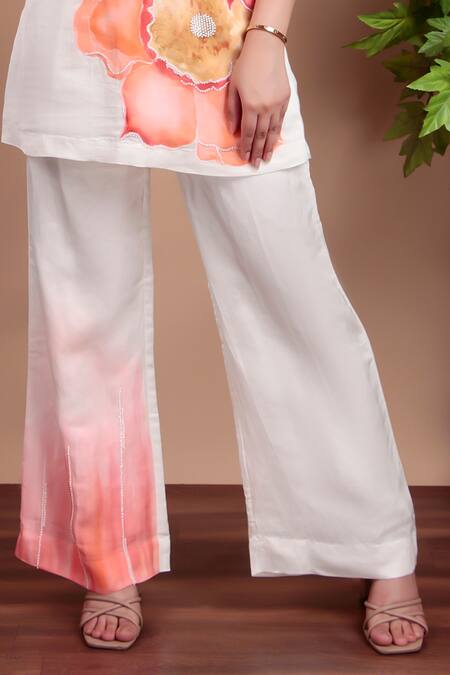 Nidhi Kejriwal_Off White Cotton, Linen Embroidery Halter Neck Floral Hand-painted Co-ord Set _at_Aza_Fashions