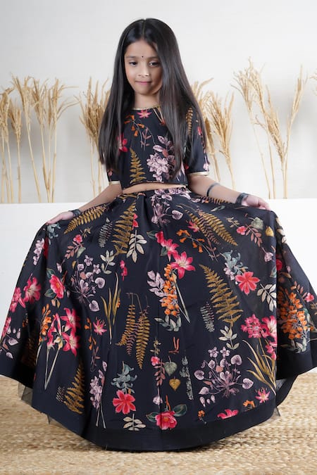 Mamma Plz_Black Chanderi Handwoven Lehenga Set _at_Aza_Fashions