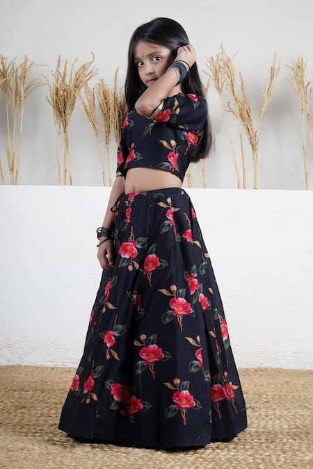 Shop_Mamma Plz_Black Chanderi Floral Handwoven Lehenga Set _Online_at_Aza_Fashions
