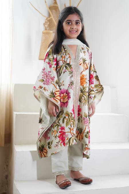 Buy_Mamma Plz_Green Chanderi, Cotton Gota Patti Floral Printed Kaftan Set _Online_at_Aza_Fashions