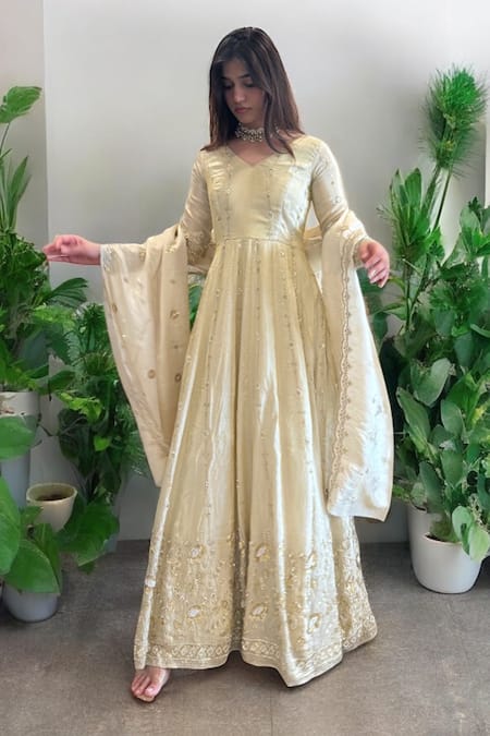 Shop Label Lila Ivory Silk Embroidery V-neck Designer Anarkali Set Online at Aza Fashions Shop_Label Lila_Ivory Silk Embroidery V-neck Designer Anarkali Set _Online_at_Aza_Fashions