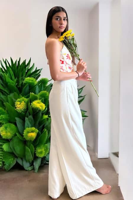 Label Lila Multi Color Polyester, Silk Bandeau Neck Floral Corset And White Pant Set Online at Aza Fashions Label Lila_Multi Color Polyester, Silk Bandeau Neck Floral Corset And White Pant Set _Online_at_Aza_Fashions