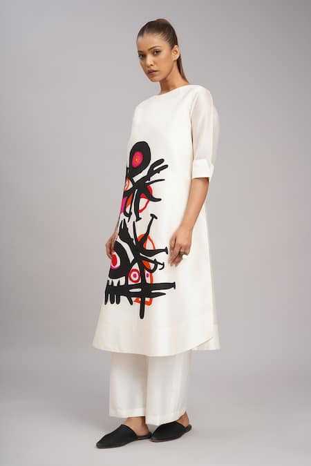 Buy_Taika By Poonam Bhagat_Ivory Chanderi, Cotton, Silk Embroidery Round Neck Twin Poppy Tunic Set 