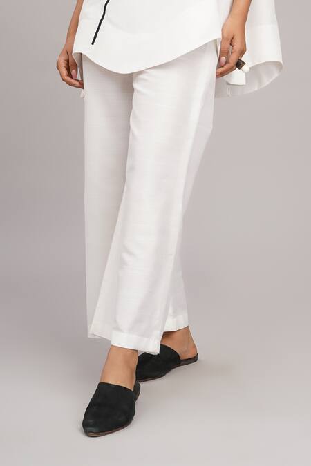 Taika By Poonam Bhagat_Ivory Cotton, Silk Embroidery High Neck Top And Pant Set _Online_at_Aza_Fashions