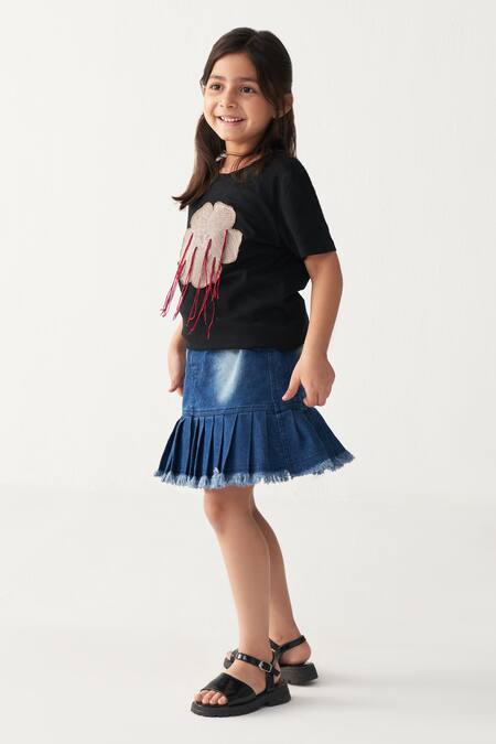 Buy_Three_Black Cotton Applique Floral T-shirt _Online_at_Aza_Fashions