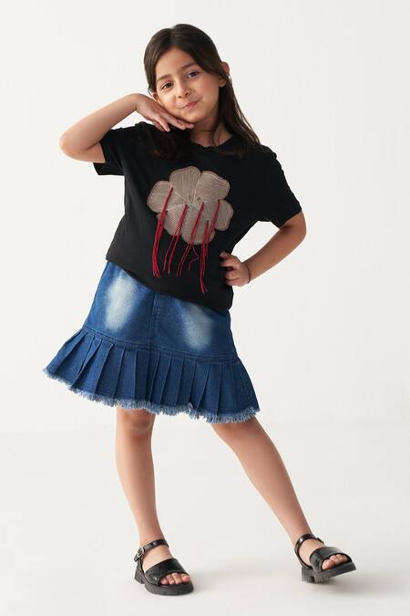 Three_Black Cotton Applique Floral T-shirt _at_Aza_Fashions