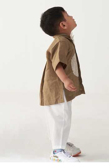 Three Beige Linen Applique Embroidered Circle Shirt Online at Aza Fashions Three_Beige Linen Applique Embroidered Circle Shirt _Online_at_Aza_Fashions