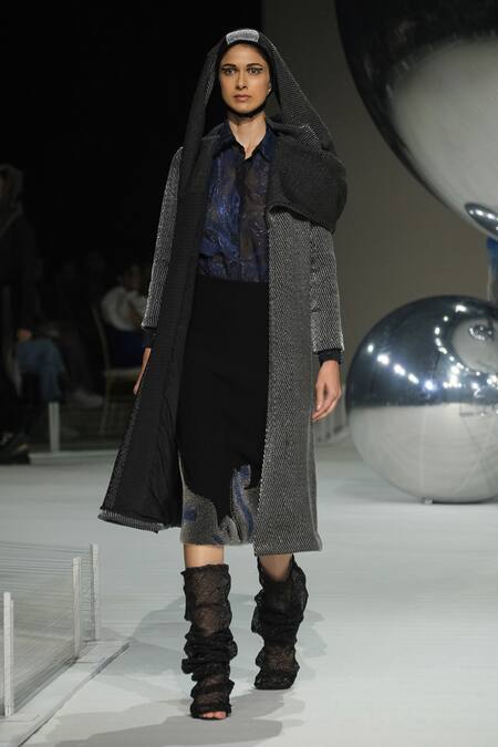 Somya Goyal_Black Viscose, Cotton Obscura Handwoven Coat _at_Aza_Fashions