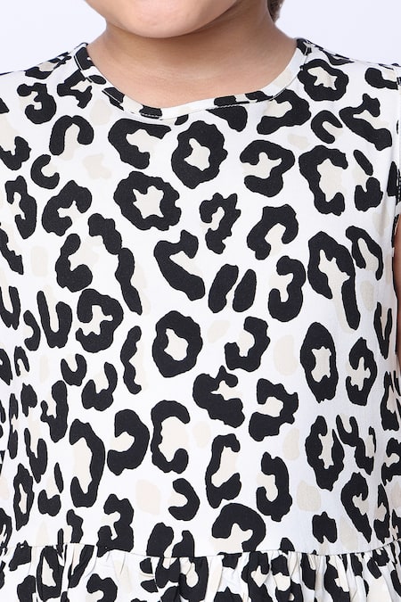 Buy_Petite Pomme_Black Viscose Leopard Print Top And Pant Set 