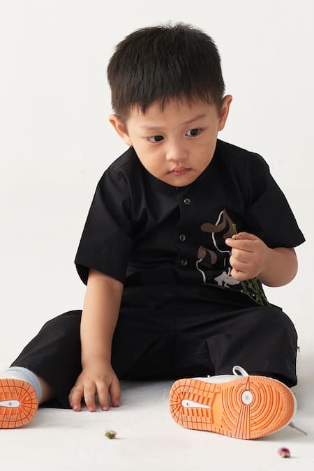 Three Black Poplin Applique Poppy Shirt And Pant Set Online at Aza Fashions Three_Black Poplin Applique Poppy Shirt And Pant Set _Online_at_Aza_Fashions