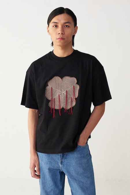 Three Floral Patch Fringe T-Shirt 