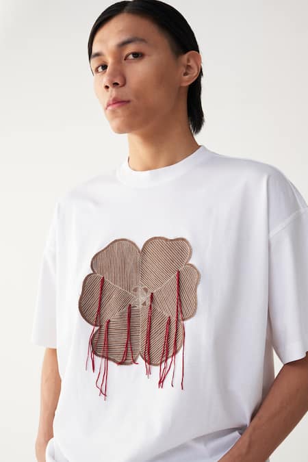 Three_White Cotton, Jersey Floral Patch Fringe T-shirt _Online_at_Aza_Fashions