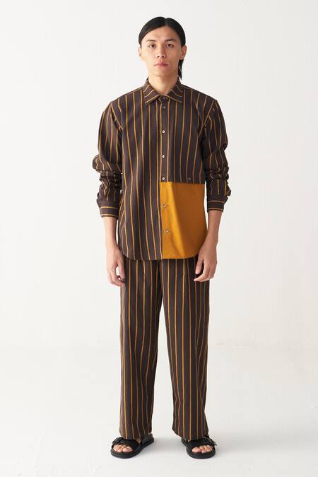 Buy_Three_Charcoal Handloom Cotton Brown Front Pleated Pant_Online_at_Aza_Fashions