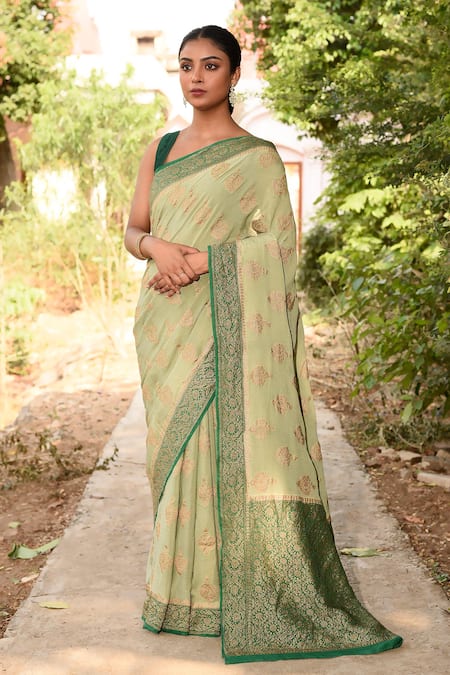 Naaritva India Green Crepe Zari Hand Woven Light Pista Banarasi Saree With Running Blouse 