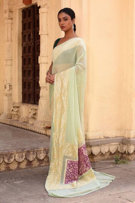 Buy_Naaritva India_Green Crepe Zari Pastel Pista Hand Woven Banarasi Saree With Running Blouse _Online_at_Aza_Fashions