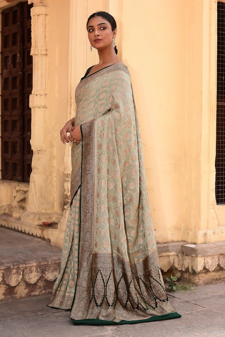 Buy_Naaritva India_Olive Green Chiffon Zari Hand Woven Banarasi Light Saree With Running Blouse _Online_at_Aza_Fashions