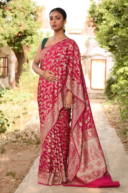 Buy_Naaritva India_Pink Crepe, Chiffon Zari Hand Woven Banarasi Hot Saree With Running Blouse 