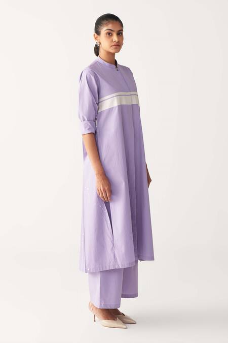 Buy_Three_Lavender Poplin Mandarin Collar Purple Back Pleat Kurta Co-ord _Online_at_Aza_Fashions