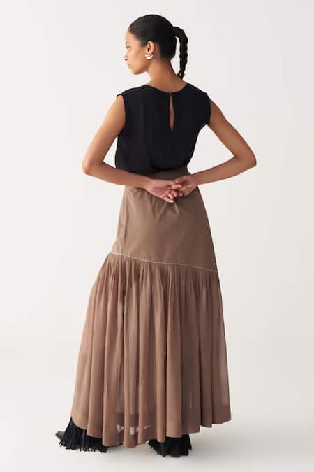 Three Black Round Neck Top & Cedar Brown Skirt 