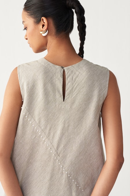 Buy_Three_Beige Handloom Cotton Round Neck Diagonal Pleat Handwoven Dress 