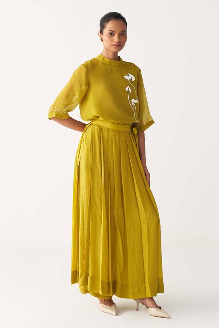 Buy Three Green Organza Embroidery Round Neck Lime Poppy Print Top Online at Aza Fashions Buy_Three_Green Organza Embroidery Round Neck Lime Poppy Print Top _Online_at_Aza_Fashions