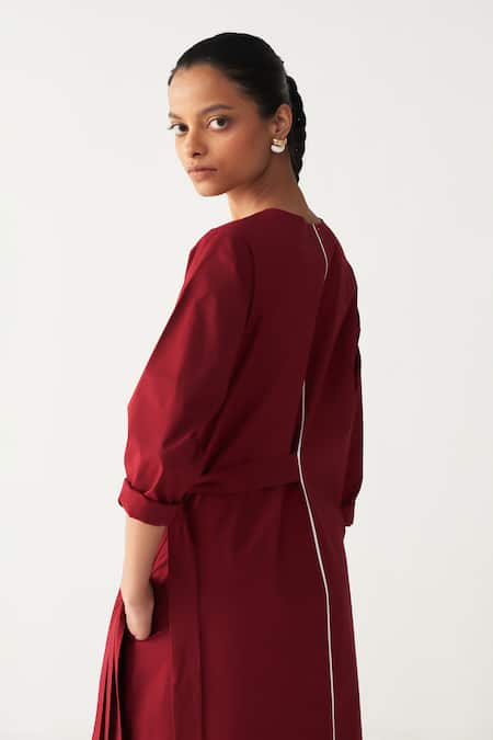 Shop Three Red Poplin Round Neck Madder Front Pleat Jacket Tunic Online at Aza Fashions Shop_Three_Red Poplin Round Neck Madder Front Pleat Jacket Tunic _Online_at_Aza_Fashions