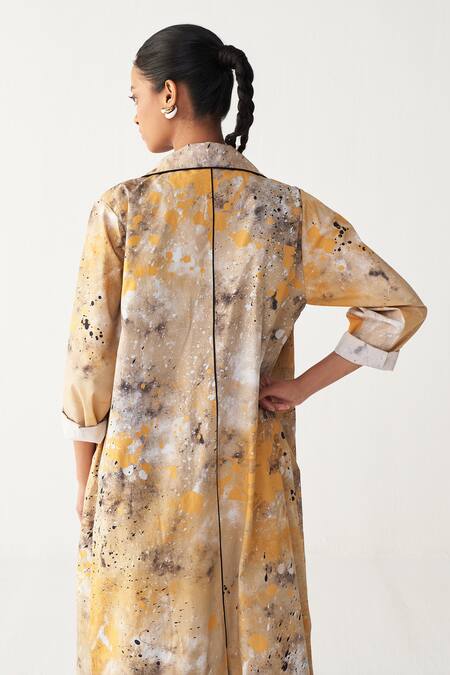 Shop Three Multi Color Poplin Applique Collared Painter Print Full Length Jacket Online at Aza Fashions Shop_Three_Multi Color Poplin Applique Collared Painter Print Full Length Jacket _Online_at_Aza_Fashions