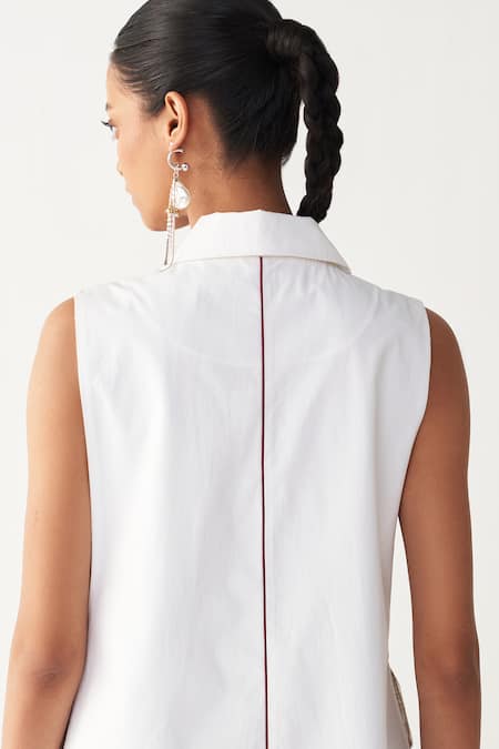 Buy_Three_White Poplin Embroidery V-neck Floral Patch Fringe Waistcoat _Online_at_Aza_Fashions
