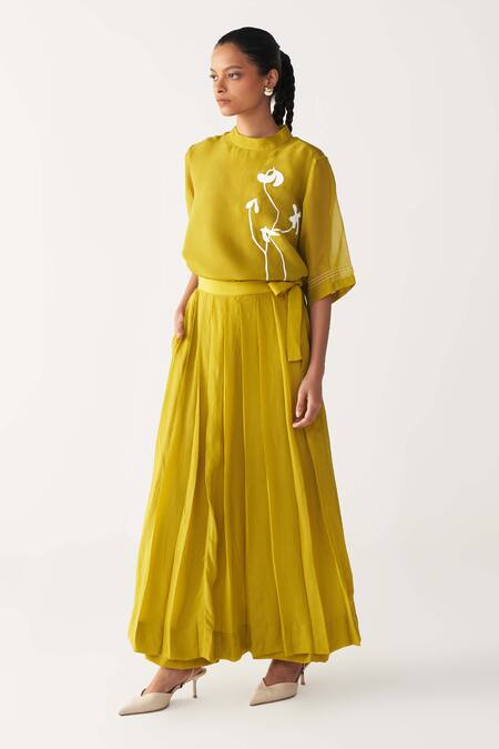 Three_Green Silk, Crepe Pleated Skirt Pant _Online_at_Aza_Fashions