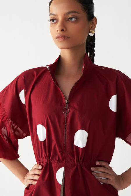 Three_Red Poplin Inverted Box Pleat Pant _at_Aza_Fashions