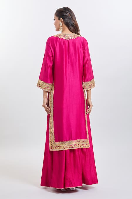 Shop Sheetal Batra Pink Embroidery Round Neck Hot Abbas Set at Aza Fashions Shop_Sheetal Batra_Pink Embroidery Round Neck Hot Abbas Set _at_Aza_Fashions