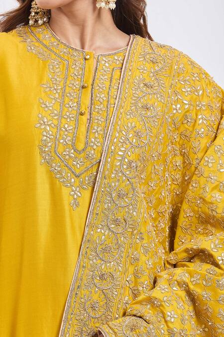 Sheetal Batra Mustard Silk, Cotton Embroidery Round Neck Light Yellow Shamshul Kurta Set at Aza Fashions Sheetal Batra_Mustard Silk, Cotton Embroidery Round Neck Light Yellow Shamshul Kurta Set _at_Aza_Fashions