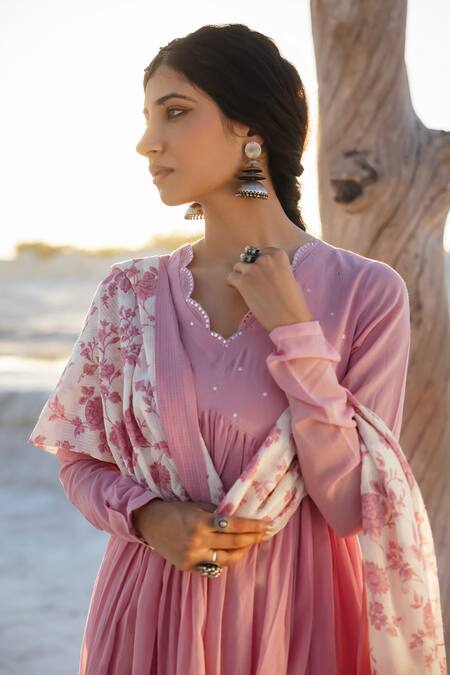 Karaj Jaipur Pink Cotton, Kota Doria Mirrors Split V-neck Onion Work Anarkali Set Online at Aza Fashions Karaj Jaipur_Pink Cotton, Kota Doria Mirrors Split V-neck Onion Work Anarkali Set _Online_at_Aza_Fashions