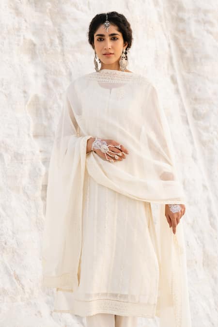 Buy Karaj Jaipur Off White Chanderi, Cotton Embroidery Round Neck Kurta Set Online at Aza Fashions Buy_Karaj Jaipur_Off White Chanderi, Cotton Embroidery Round Neck Kurta Set _Online_at_Aza_Fashions