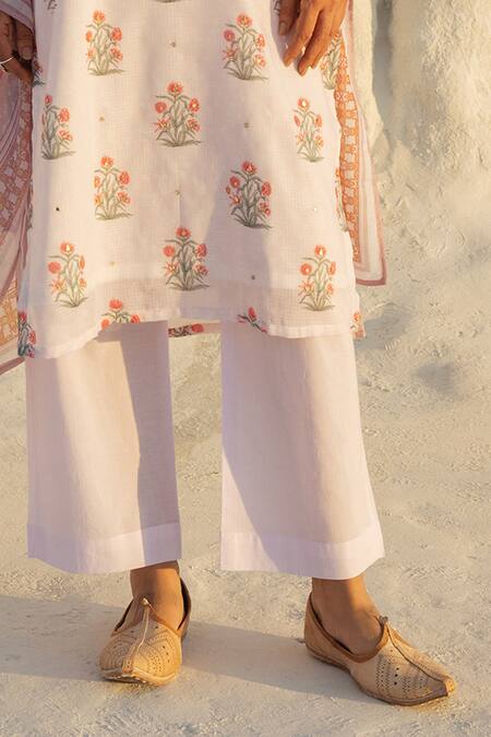 Shop Karaj Jaipur Pink Kota Doria, Cotton Patti, Mirrors Round Neck Pastel Kurta Set Online at Aza Fashions Shop_Karaj Jaipur_Pink Kota Doria, Cotton Patti, Mirrors Round Neck Pastel Kurta Set _Online_at_Aza_Fashions