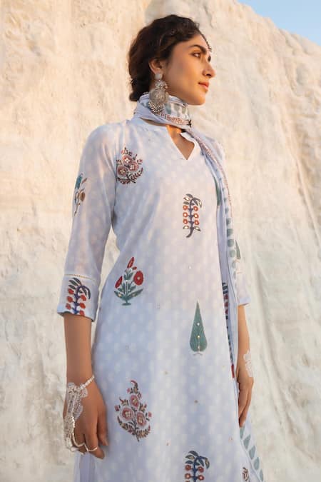 Karaj Jaipur Blue Kota Doria, Cotton Patti, Mirrors Keyhole Powder Kurta Pant Set Online at Aza Fashions Karaj Jaipur_Blue Kota Doria, Cotton Patti, Mirrors Keyhole Powder Kurta Pant Set _Online_at_Aza_Fashions