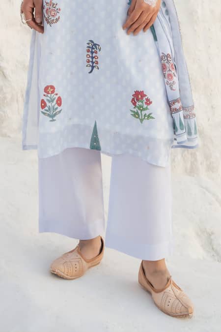 Buy Karaj Jaipur Blue Kota Doria, Cotton Patti, Mirrors Keyhole Powder Kurta Pant Set Online at Aza Fashions Buy_Karaj Jaipur_Blue Kota Doria, Cotton Patti, Mirrors Keyhole Powder Kurta Pant Set _Online_at_Aza_Fashions