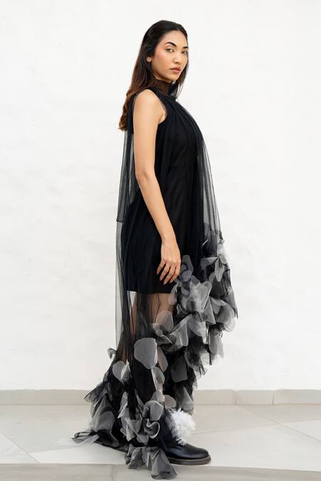 Chambray & CO. Black Net, Chanderi Silk Fabric Flowers Round Hand Embroidered Designer Dress Online at Aza Fashions Chambray & CO._Black Net, Chanderi Silk Fabric Flowers Round Hand Embroidered Designer Dress _Online_at_Aza_Fashions