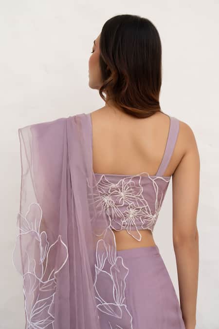 Buy Chambray & CO. Lilac Organza, Cotton, Silk Embroidery Sweetheart Neck Hand Pre-draped Saree Buy_Chambray & CO._Lilac Organza, Cotton, Silk Embroidery Sweetheart Neck Hand Pre-draped Saree