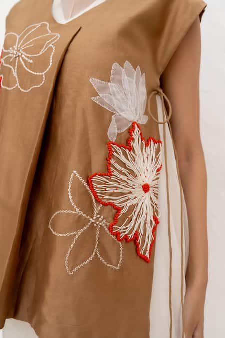 Shop Chambray & CO. White Chanderi Silk, Cotton, Organza Embroidery Round Ivory And Brown Dress Set Online at Aza Fashions Shop_Chambray & CO._White Chanderi Silk, Cotton, Organza Embroidery Round Ivory And Brown Dress Set _Online_at_Aza_Fashions