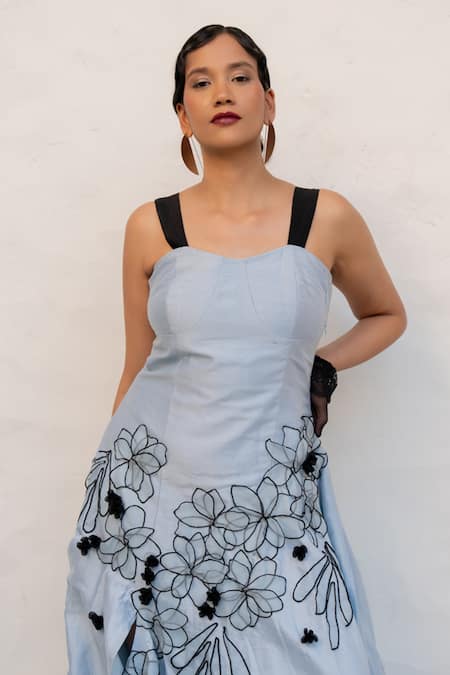 Chambray & CO. Blue Chanderi Silk, Cotton Embroidery Sweetheart Neck Powder Hand Dress Online at Aza Fashions Chambray & CO._Blue Chanderi Silk, Cotton Embroidery Sweetheart Neck Powder Hand Dress _Online_at_Aza_Fashions