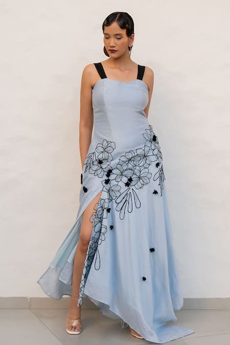 Shop Chambray & CO. Blue Chanderi Silk, Cotton Embroidery Sweetheart Neck Powder Hand Dress Online at Aza Fashions Shop_Chambray & CO._Blue Chanderi Silk, Cotton Embroidery Sweetheart Neck Powder Hand Dress _Online_at_Aza_Fashions