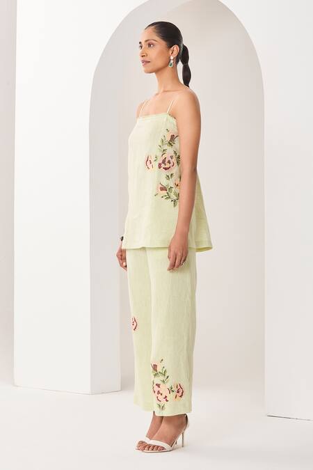 Buy_Sue Mue_Mint Linen Embroidery Square Neck Green Floral Co-ordinate Set 