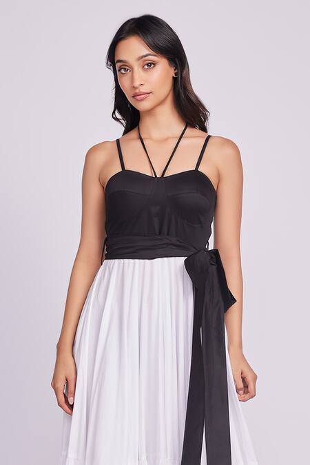 Buy Dev And Viv Black Cotton Two-tone Maxi Dress Online at Aza Fashions Buy_Dev And Viv_Black Cotton Two-tone Maxi Dress _Online_at_Aza_Fashions