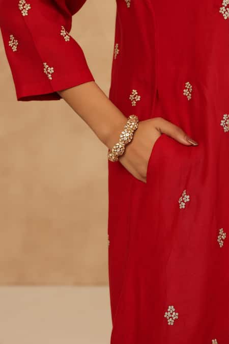 Buy Charu Makkar Red Chanderi, Cotton Embroidery V-neck Kurta And Pant Set Online at Aza Fashions Buy_Charu Makkar_Red Chanderi, Cotton Embroidery V-neck Kurta And Pant Set _Online_at_Aza_Fashions